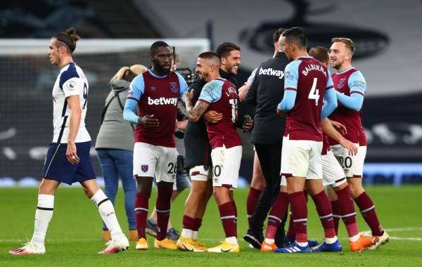 足球欧洲杯再次确认扩军，球队数量达32支（欧洲杯扩军尘埃落定，参赛球队增至32支）